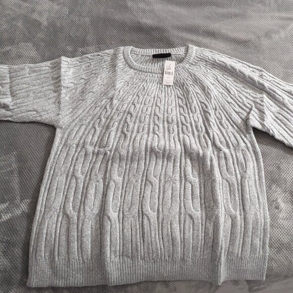 Lane Bryant Gray Crew neck ribbed sweater. NWT Woman's 18/20 - Picture 4 of 5